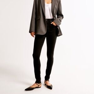 Abercrombie and Fitch Harper ankle black jeans